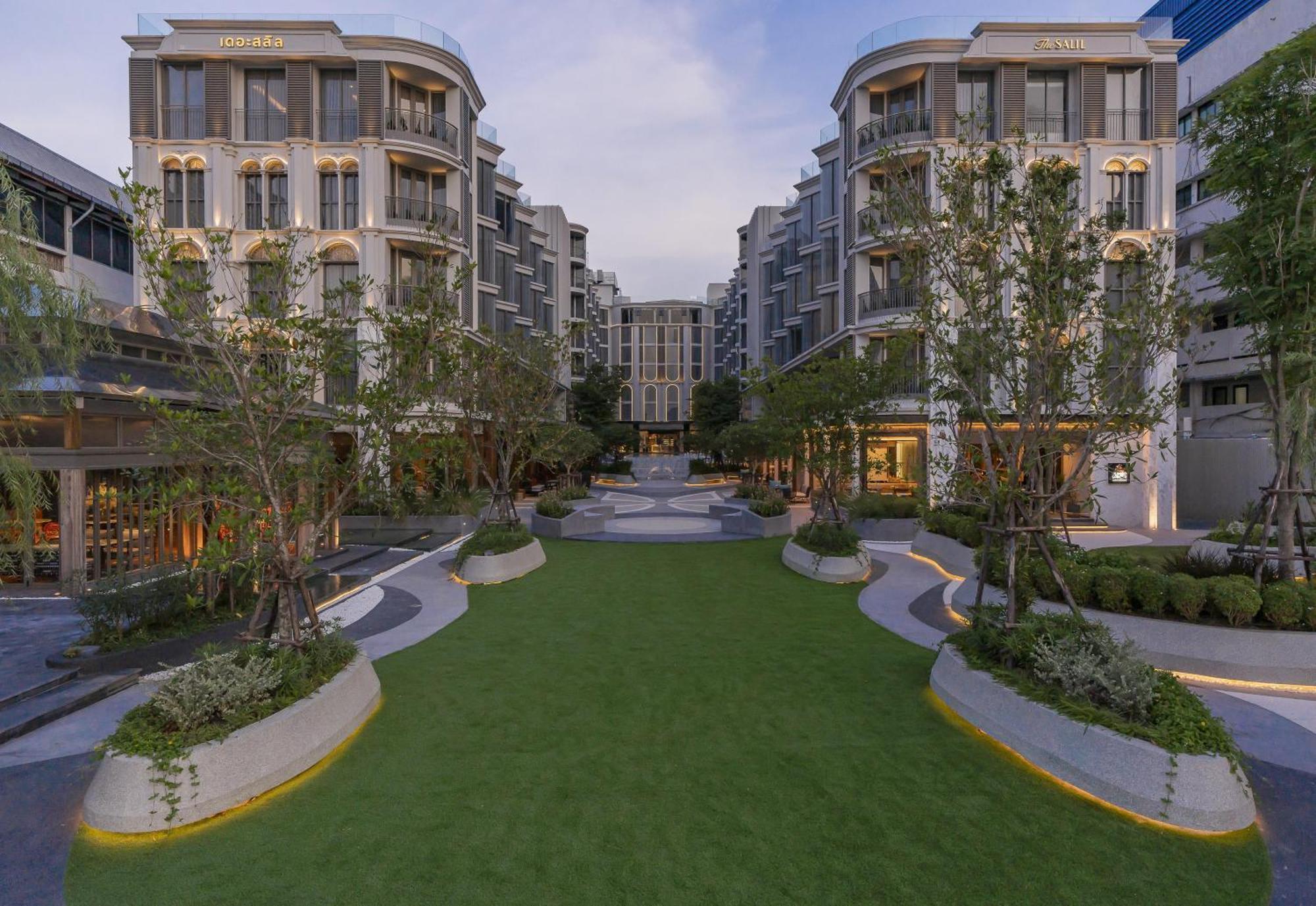 The Salil Hotel Riverside Bangkok Exteriér fotografie The Park